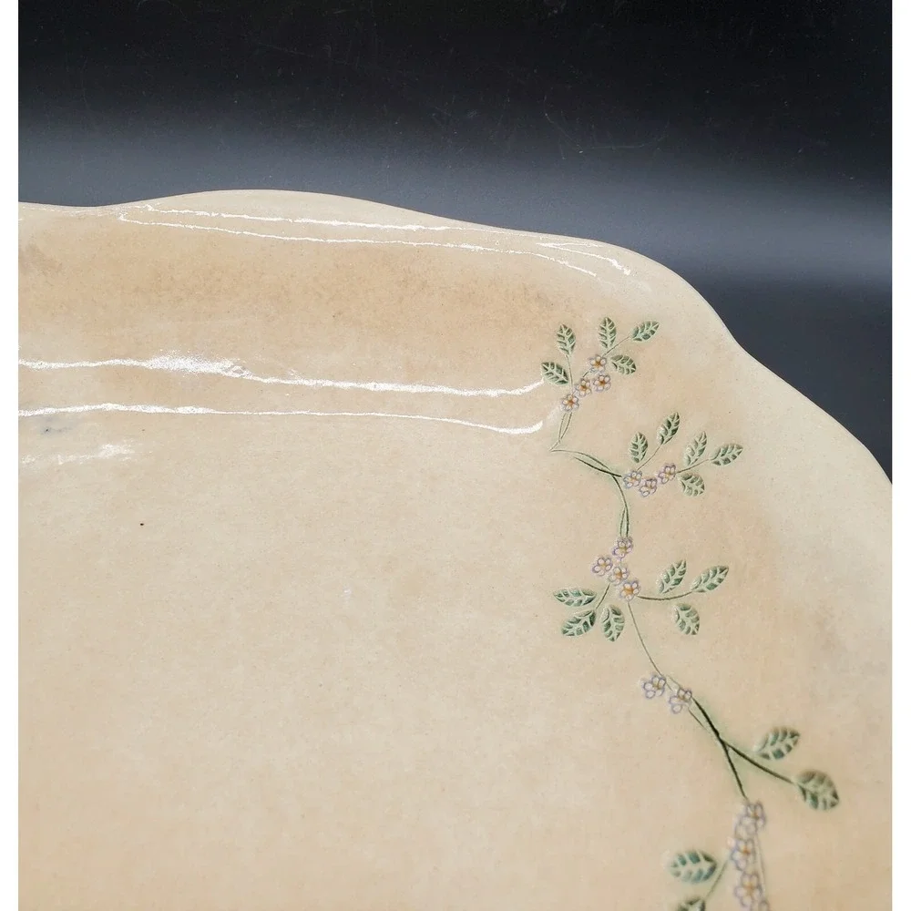 Mountain Meadows Pottery Square Ceramic 11